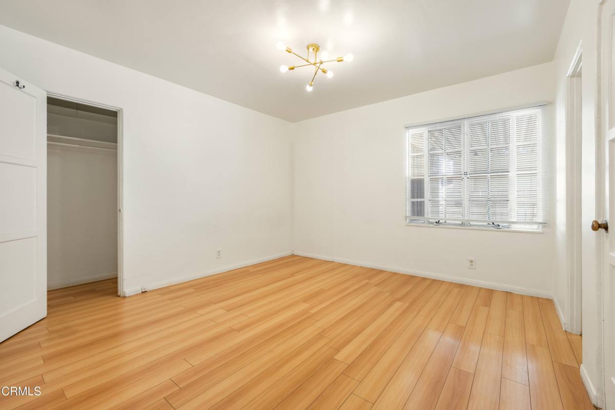 Apartment for rent at 412 Pioneer Dr #412, Glendale, CA 91203