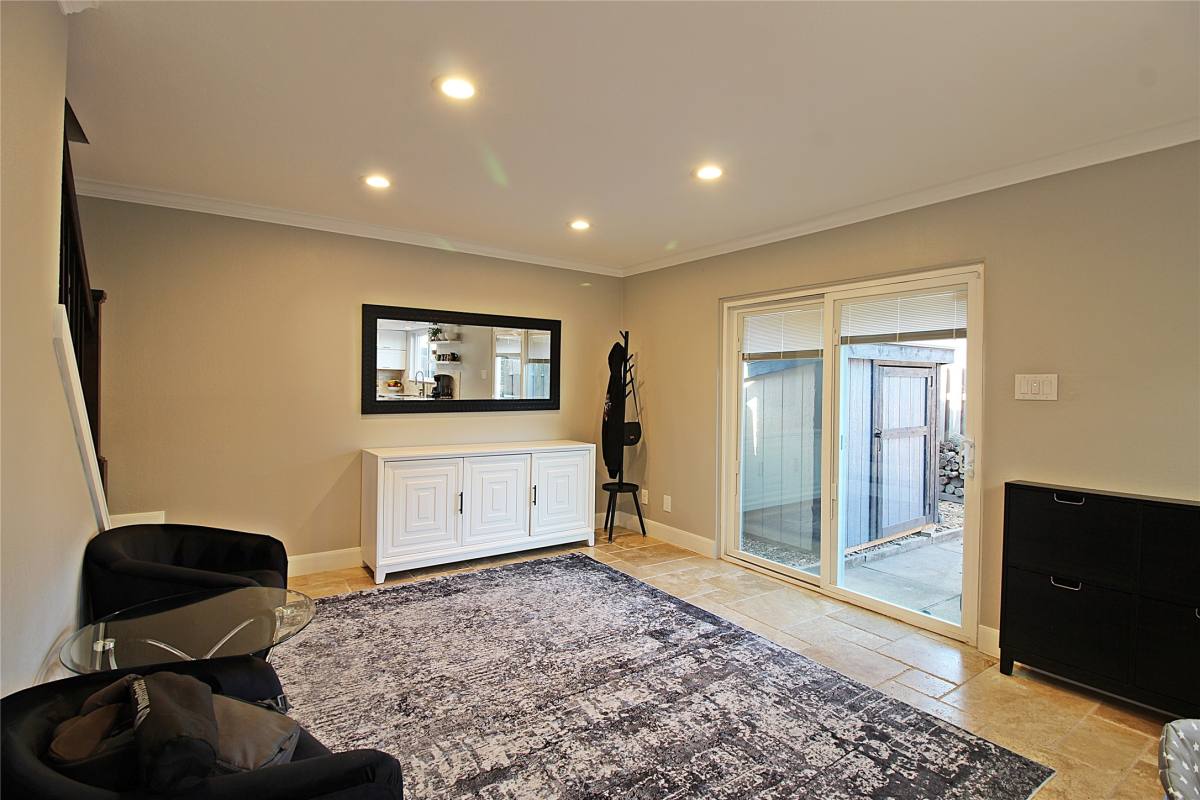 Apartment for rent at 10386 Hammerly Blvd #32, Houston, TX 77043