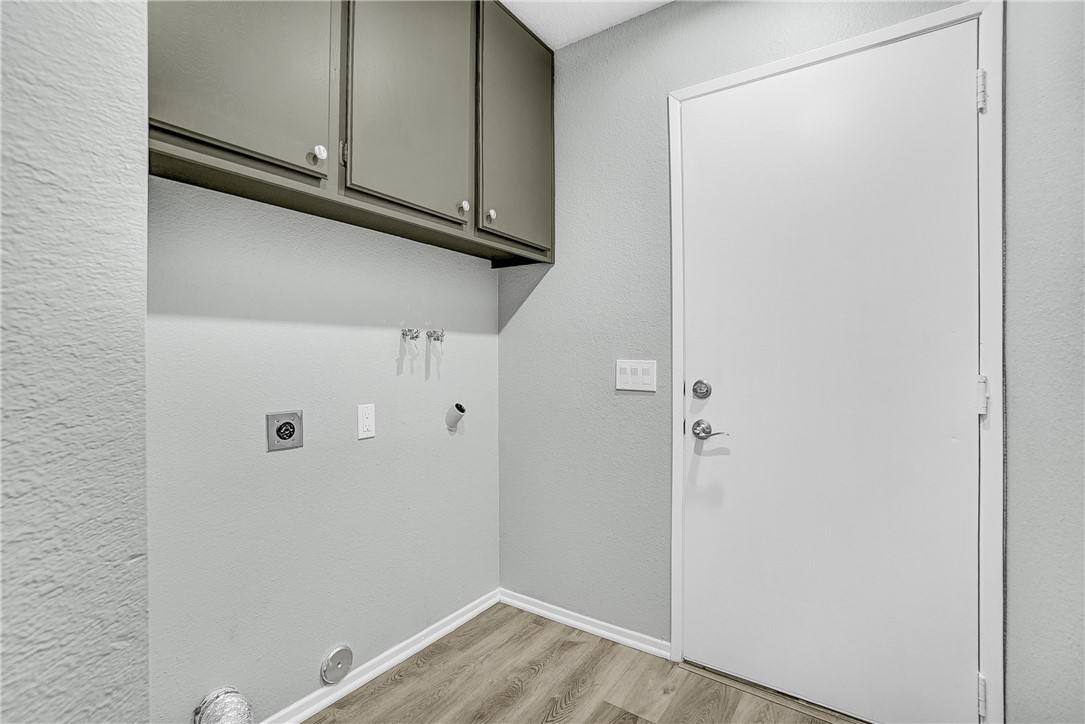 Apartment for rent at 1721 Viridan Ave, Lancaster, CA 93534