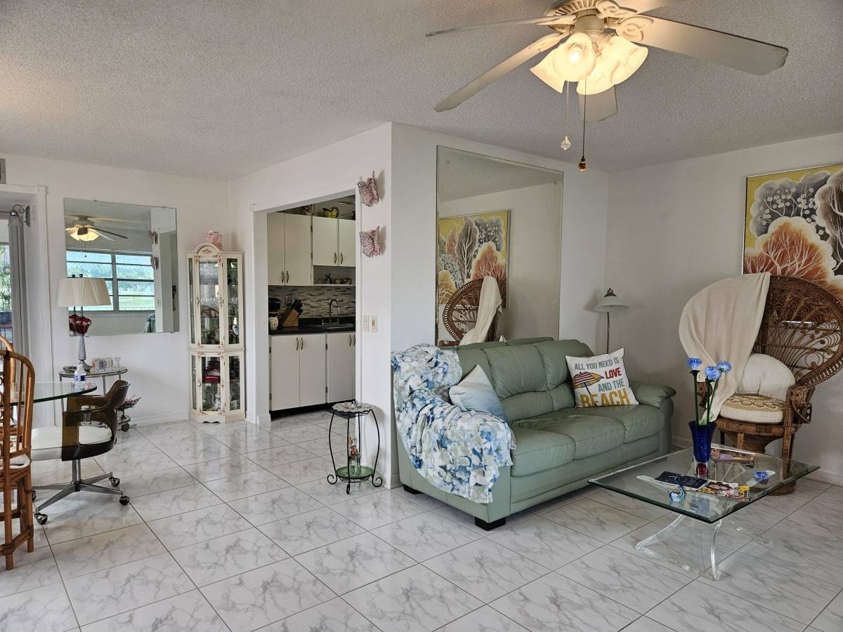 Condo for rent at 224 Burgundy Ave #224, Delray Beach, FL 33484