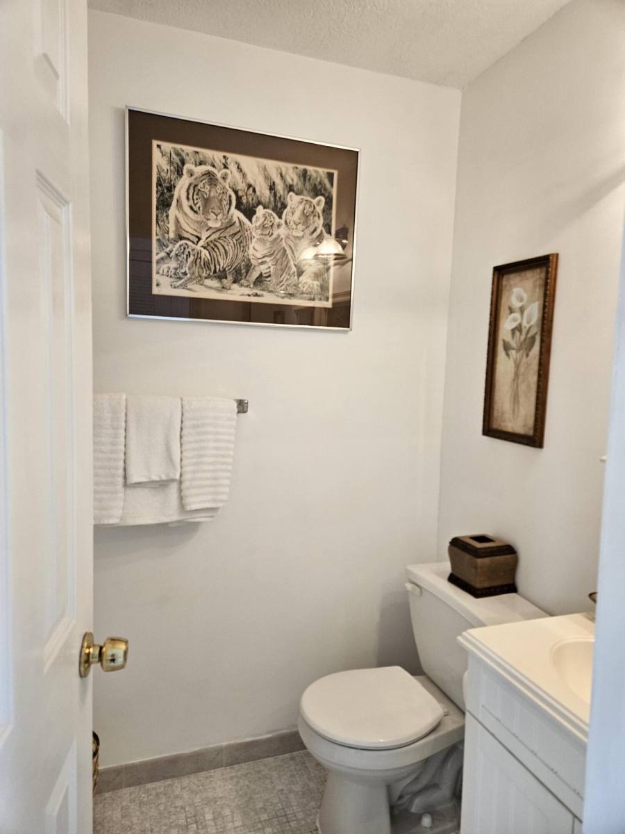 Condo for rent at 224 Burgundy Ave #224, Delray Beach, FL 33484