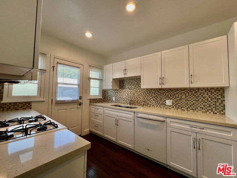 Apartment for rent at 1838 El Cerrito Place #2, Los Angeles, CA 90068