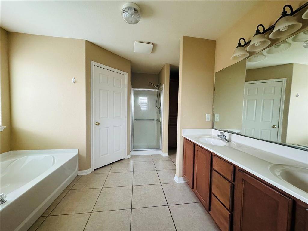 Apartment for rent at 7541 Exeter, Corpus Christi, TX 78414