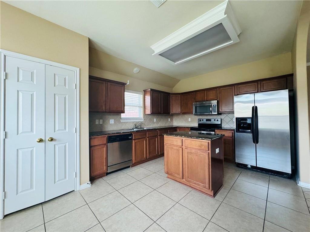 Apartment for rent at 7541 Exeter, Corpus Christi, TX 78414