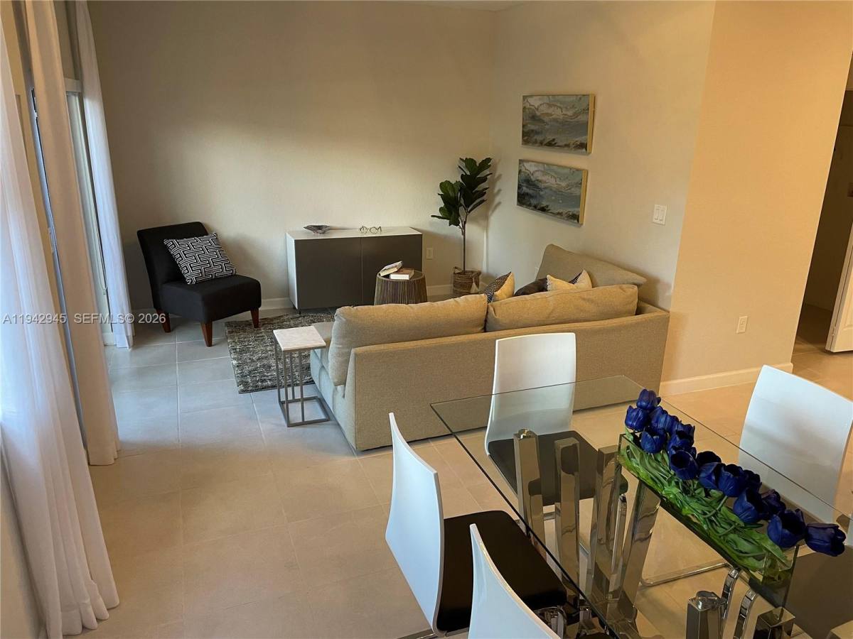 Townhouse for rent at 13119 SW 232nd St, Miami, FL 33170