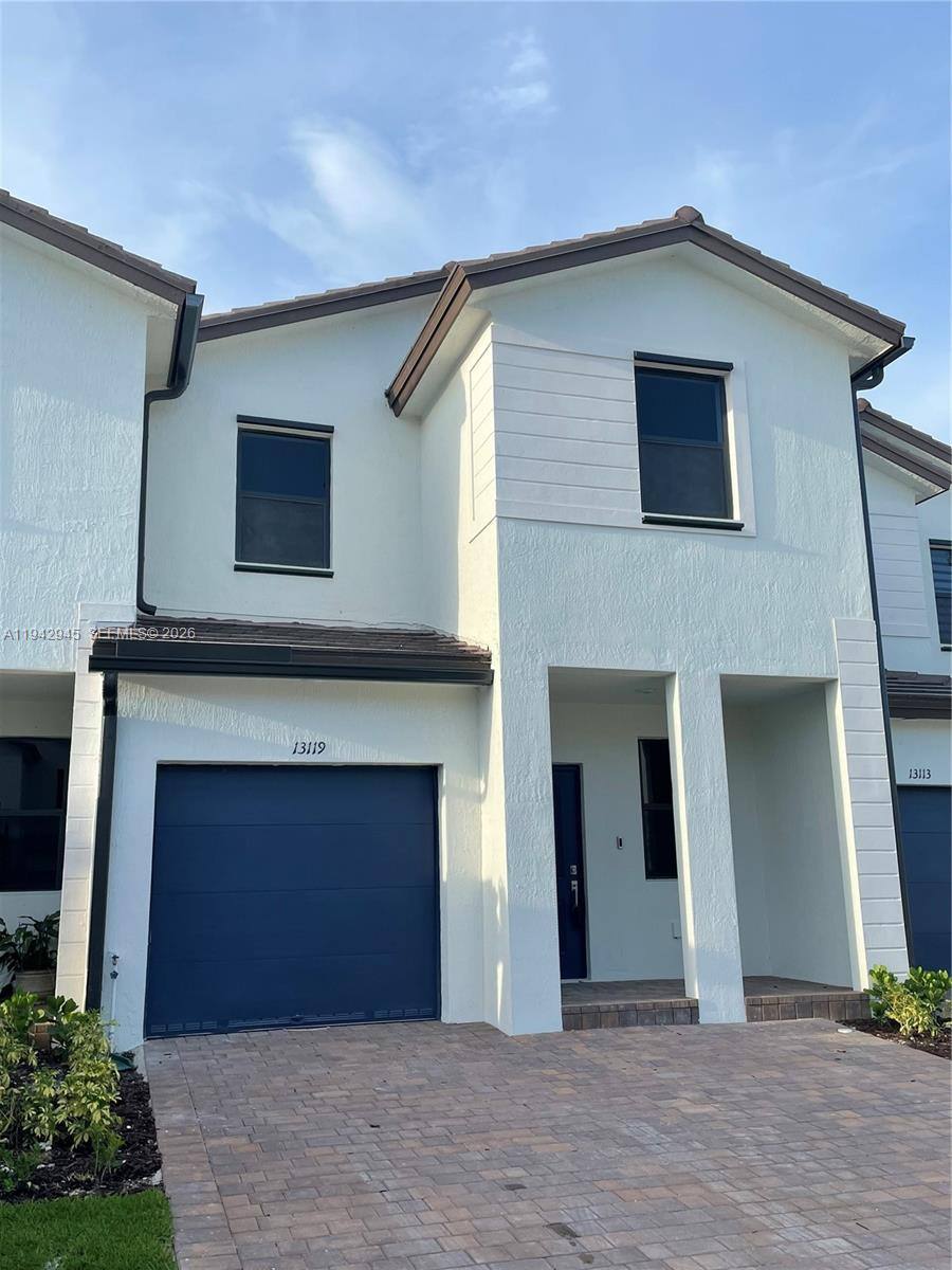 Townhouse for rent at 13119 SW 232nd St, Miami, FL 33170