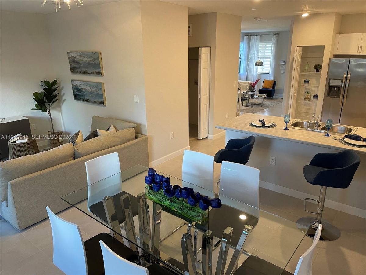 Townhouse for rent at 13119 SW 232nd St, Miami, FL 33170