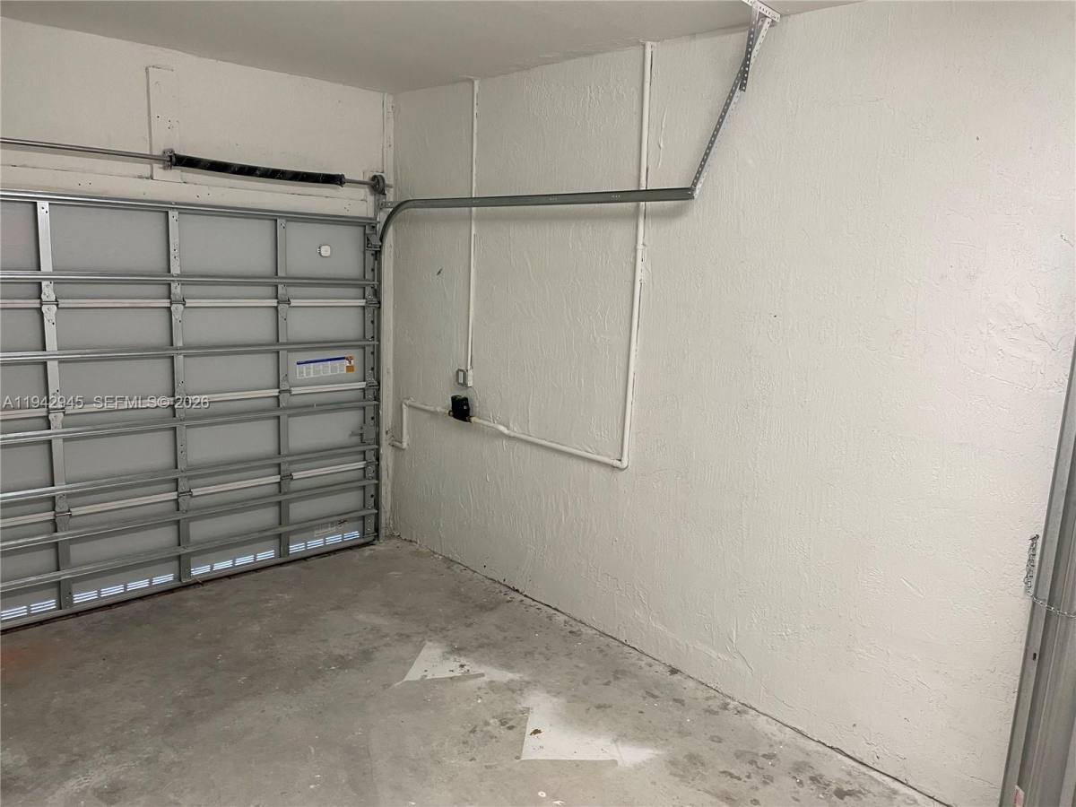 Townhouse for rent at 13119 SW 232nd St, Miami, FL 33170