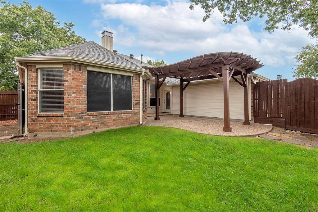Apartment for rent at 10217 Max Lane, Frisco, TX 75035