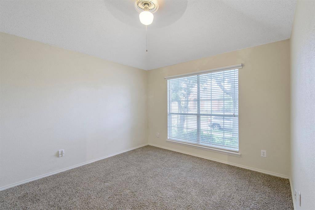 Apartment for rent at 10217 Max Lane, Frisco, TX 75035