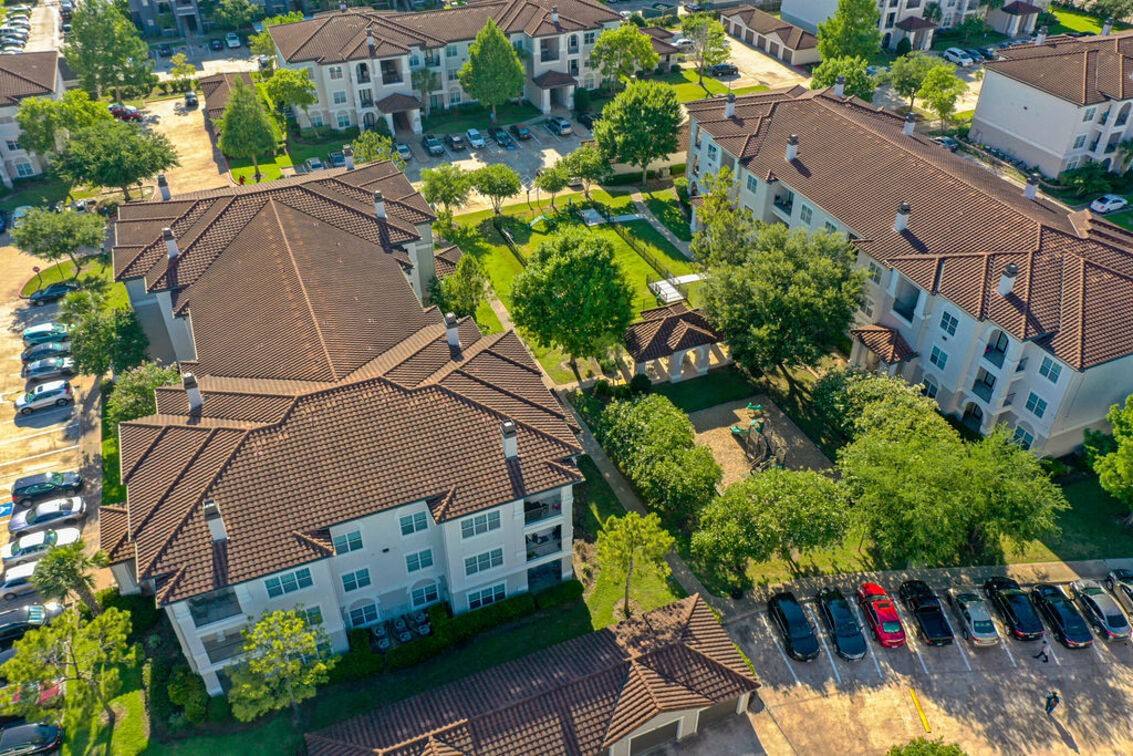 Apartment for rent at 2840 Shadowbriar Dr #2840B3, Houston, TX 77077