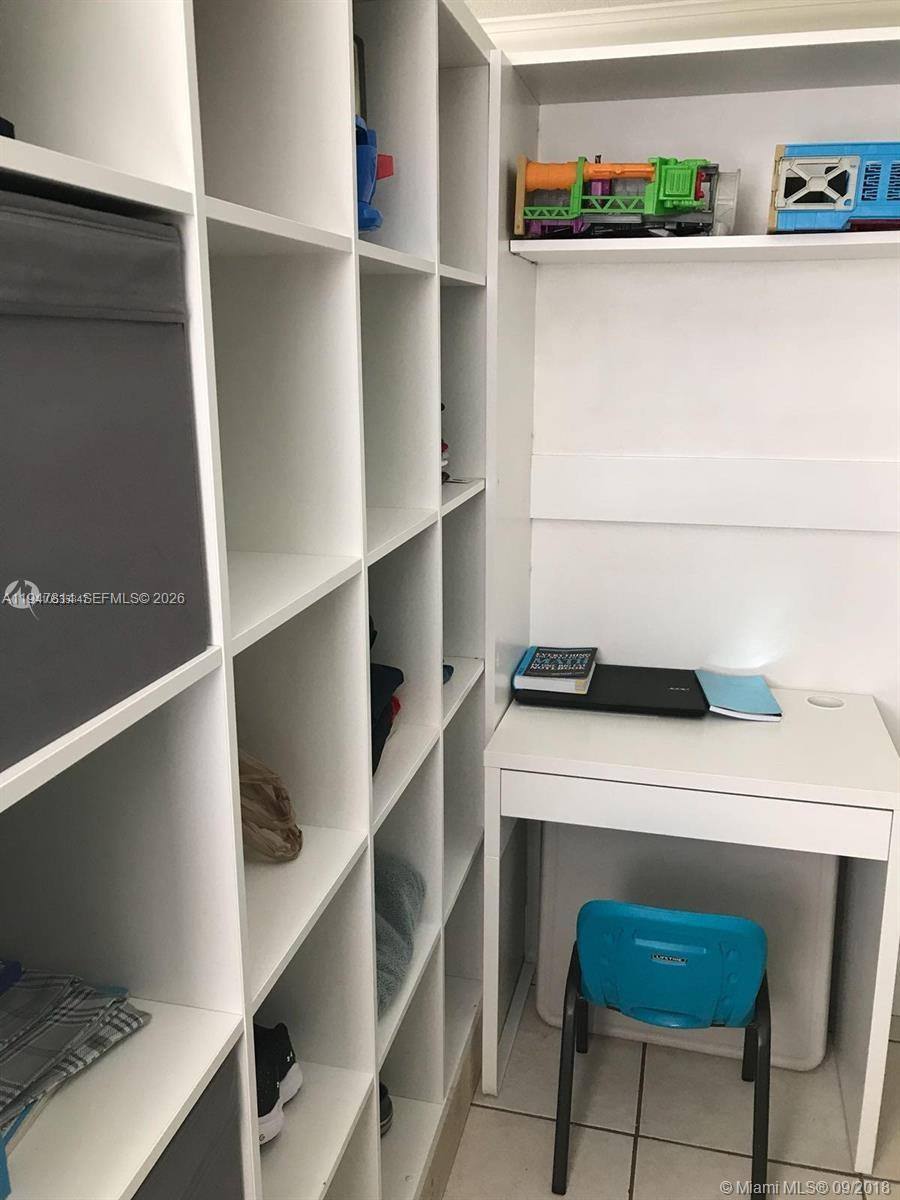 Apartment for rent at 3265 Griffin Rd #101, Fort Lauderdale, FL 33312