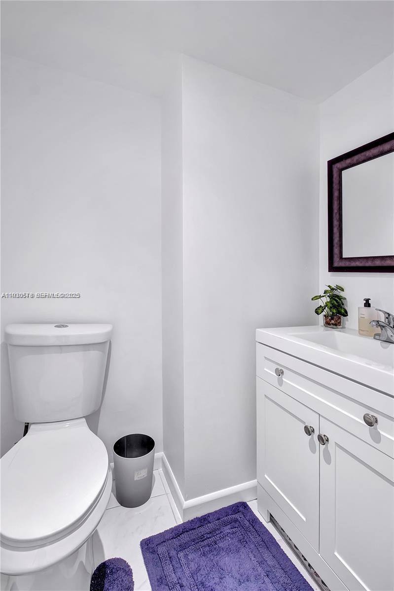 Apartment for rent at 2780 NE 183rd St #2011, North Miami Beach, FL 33160