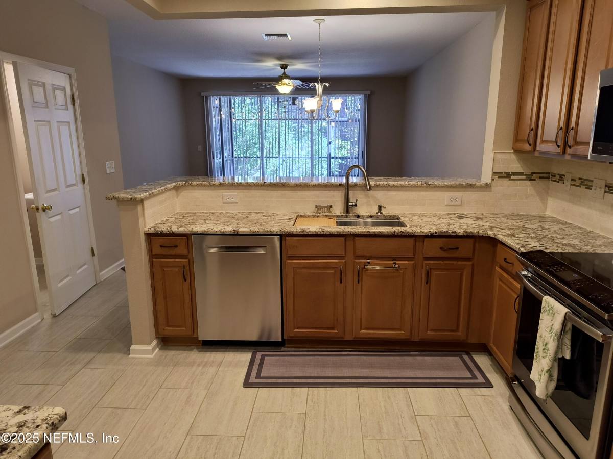 Townhouse for rent at 3253 Climbing Ivy Trail, Jacksonville, FL 32216