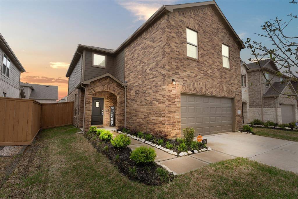 Apartment for rent at 1008 Caramel Shores Dr, Katy, TX 77493