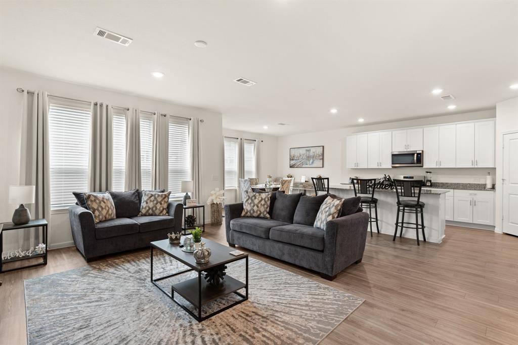 Apartment for rent at 1008 Caramel Shores Dr, Katy, TX 77493