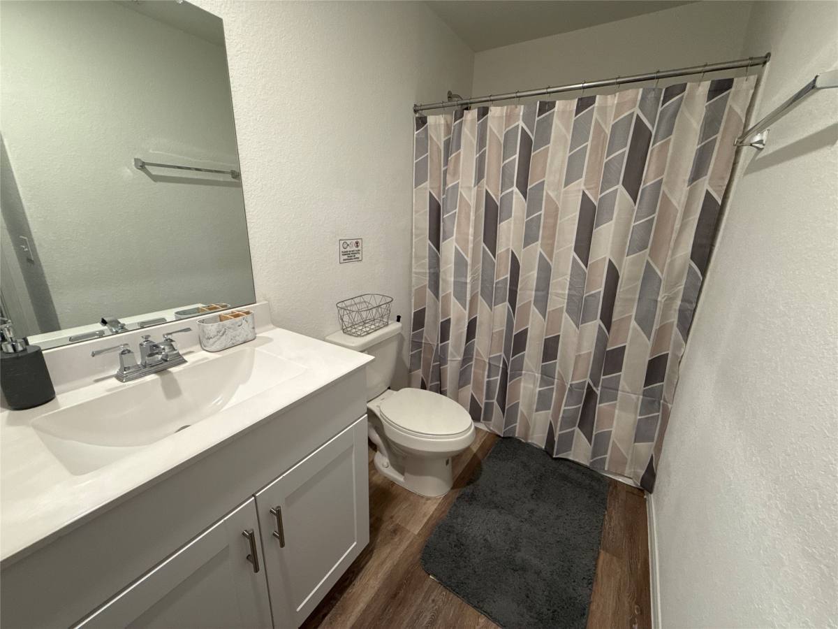 Apartment for rent at 1008 Caramel Shores Dr, Katy, TX 77493