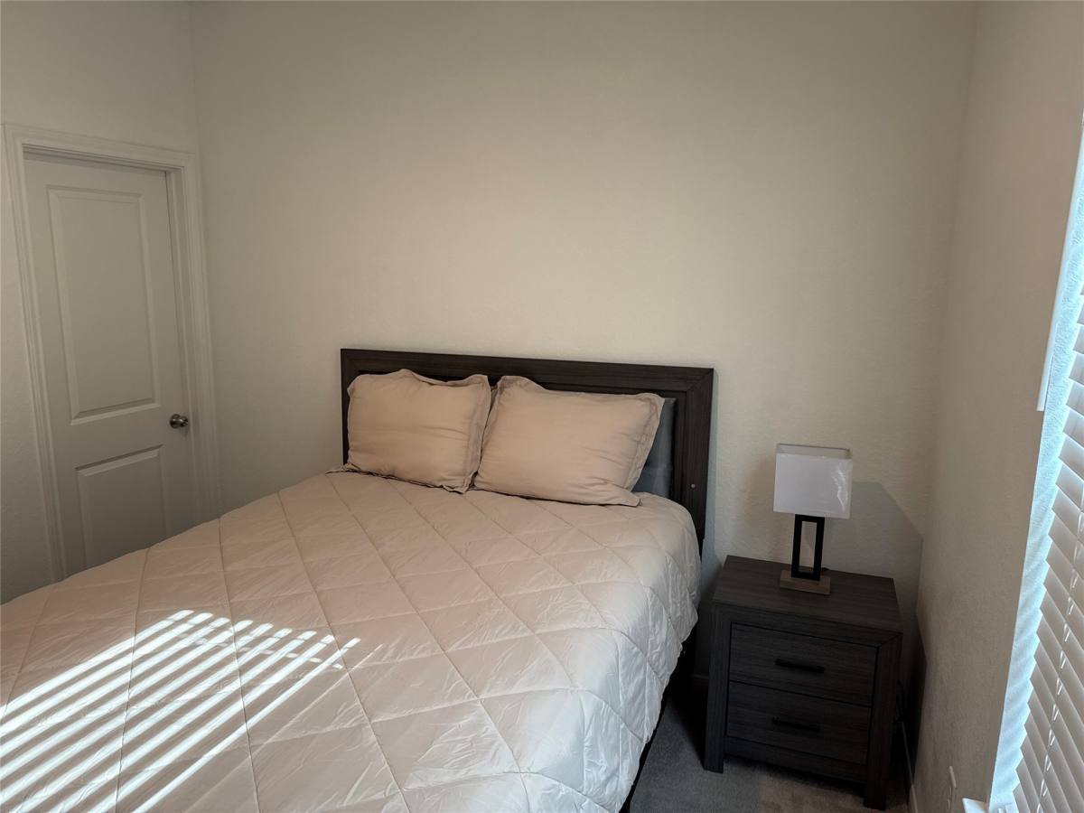 Apartment for rent at 1008 Caramel Shores Dr, Katy, TX 77493