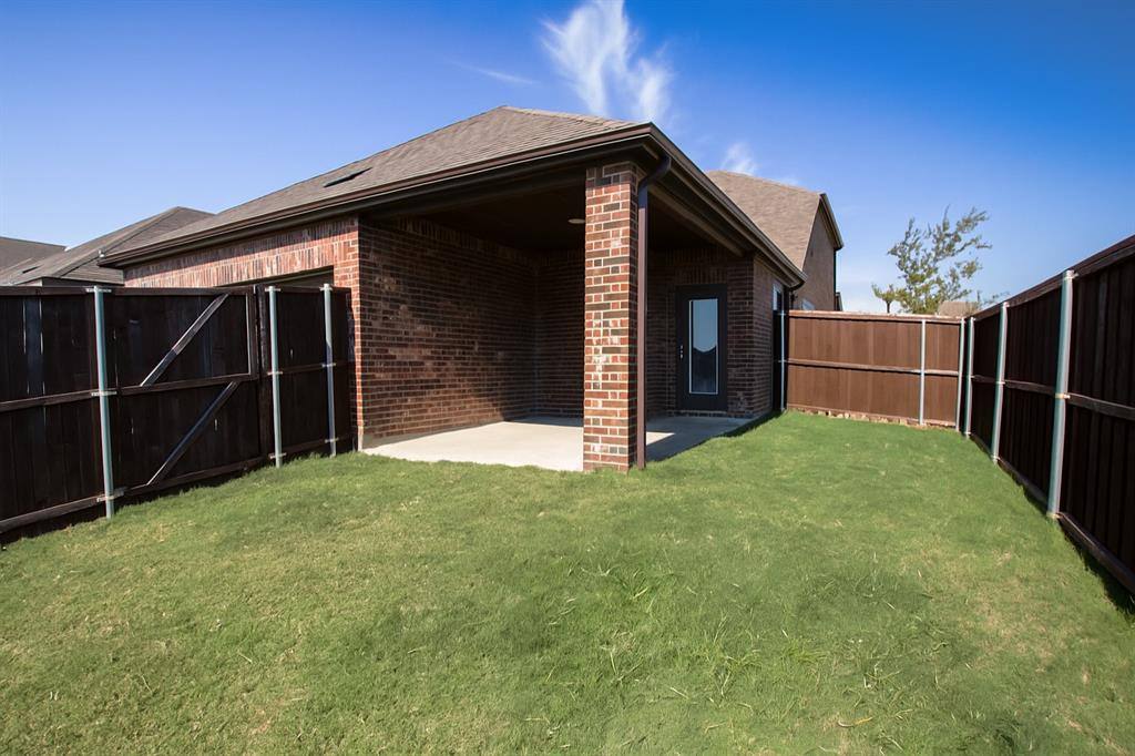 Apartment for rent at 1540 Princeton Dr, Celina, TX 75009