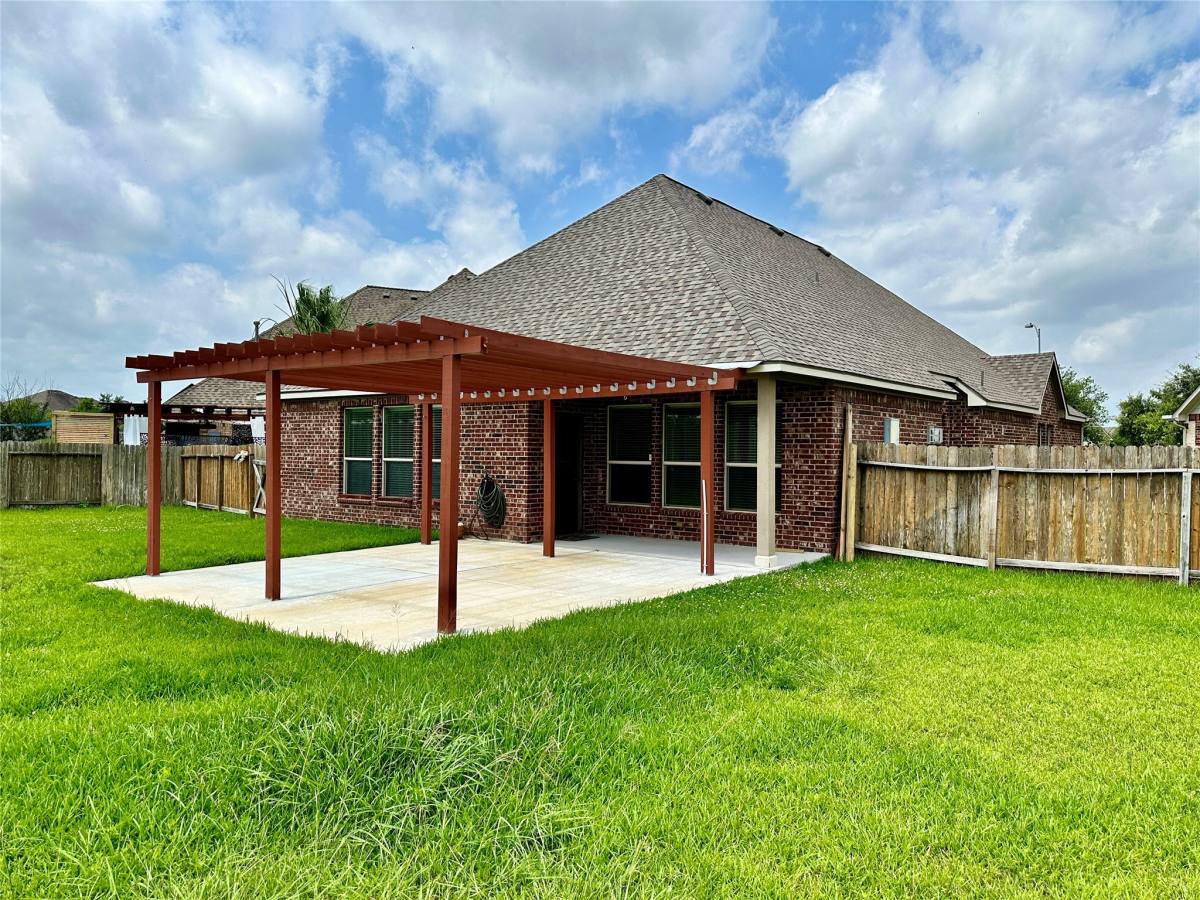 Apartment for rent at 25307 Holton Ridge Dr, Katy, TX 77494