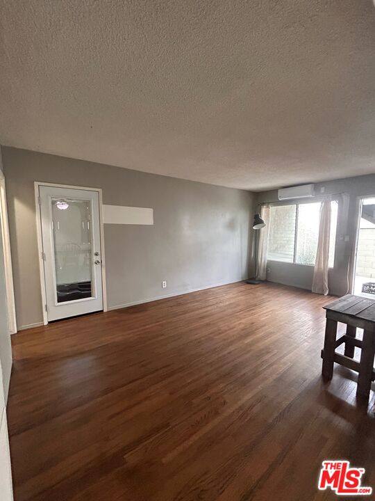 Apartment for rent at 1543 Euclid St #1543A, Santa Monica, CA 90404