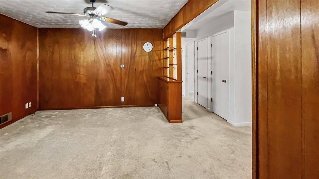 Apartment for rent at 2711 W Morton St, Denison, TX 75020