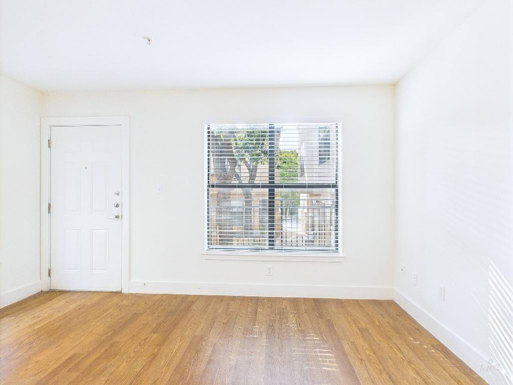 Townhouse for rent at 711 W 32nd St #126, Austin, TX 78705