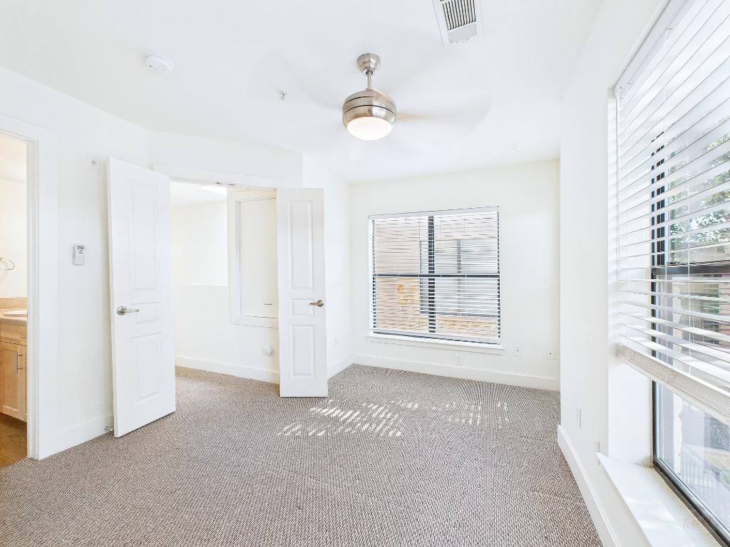 Townhouse for rent at 711 W 32nd St #126, Austin, TX 78705