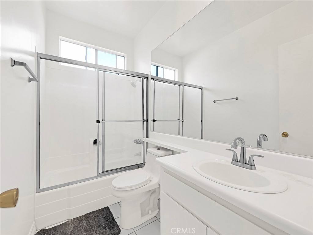 Condo for rent at 525 S Shelton St #205, Burbank, CA 91506