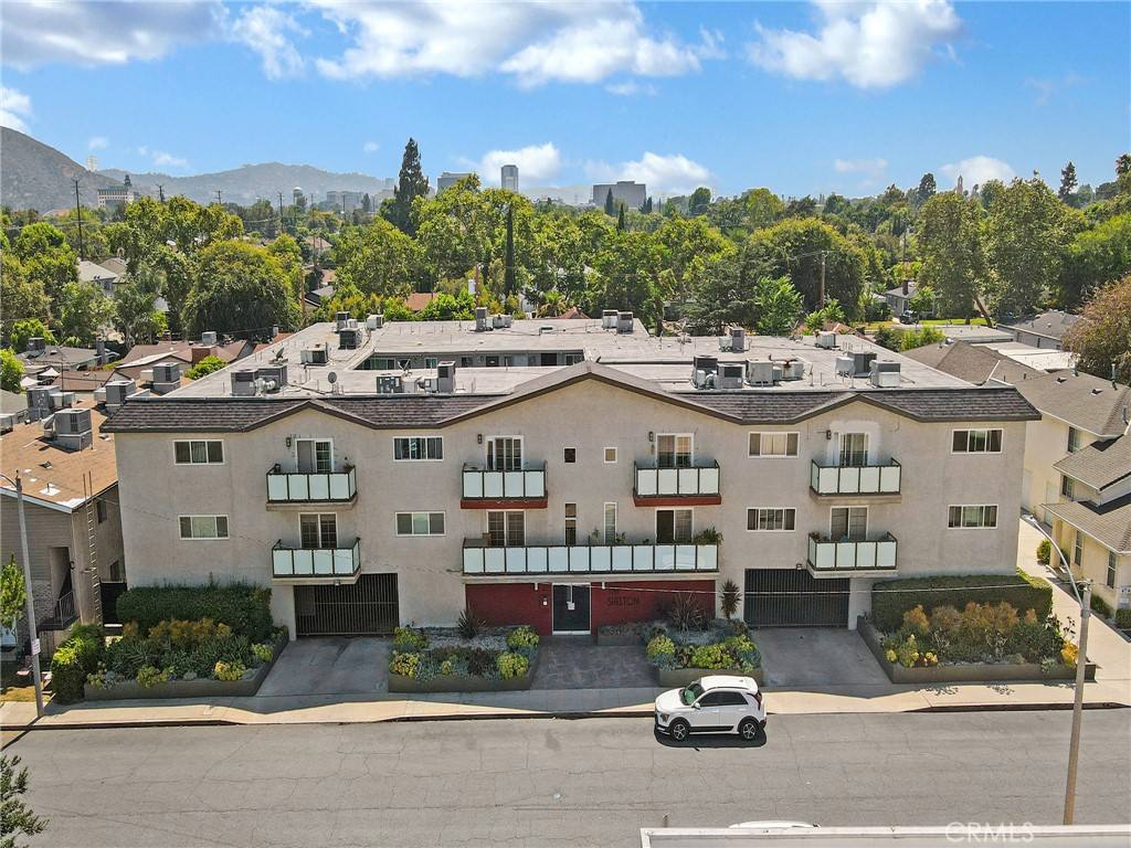 Condo for rent at 525 S Shelton St #205, Burbank, CA 91506