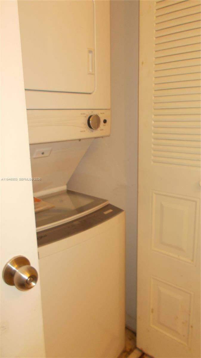 Apartment for rent at 1400 SW 124th Terrace #1400205Q, Hollywood, FL 33027
