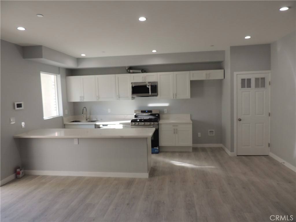 Condo for rent at 22735 Del Valle St #1, Woodland Hills, CA 91364