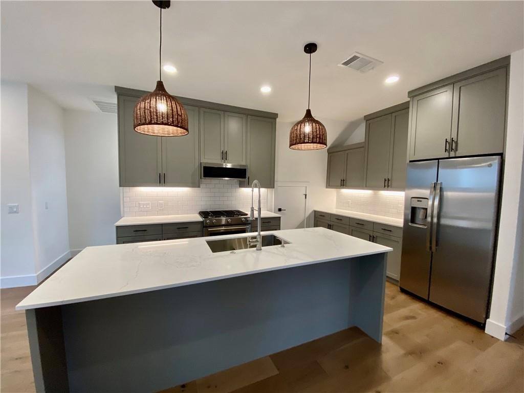 Apartment for rent at 3109 Owen Ave, Austin, TX 78705