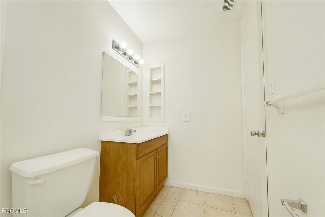 Apartment for rent at 2105 Canal St #6, Fort Myers, FL 33901
