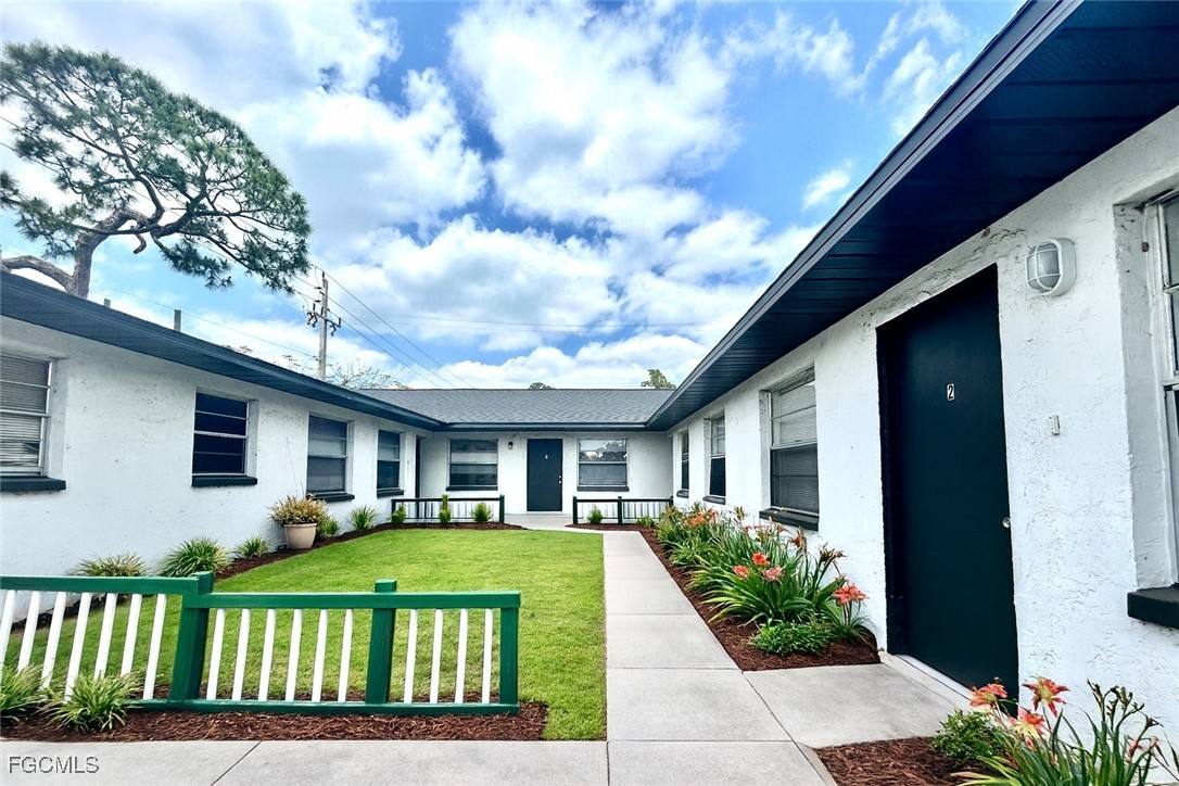Apartment for rent at 2105 Canal St #6, Fort Myers, FL 33901