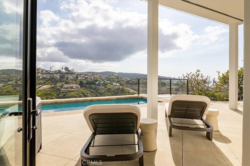 Apartment for rent at 1515 Tahiti Ave #1515B, Laguna Beach, CA 92651