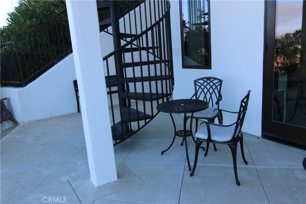 Apartment for rent at 1515 Tahiti Ave #1515B, Laguna Beach, CA 92651