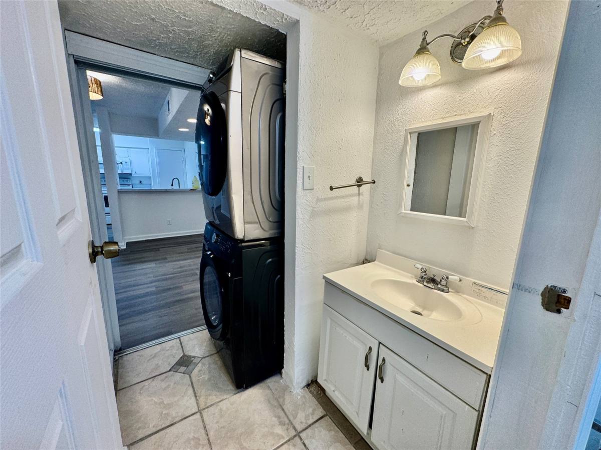 Condo for rent at 10555 Turtlewood Court #102, Houston, TX 77072