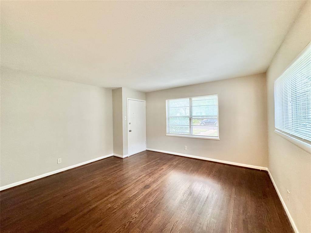Apartment for rent at 4916 Worth St #1, Dallas, TX 75214