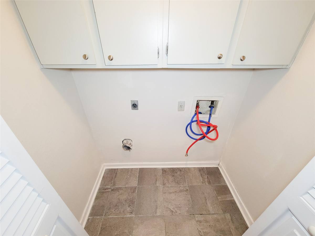 Condo for rent at 8435 Hearth Dr #2, Houston, TX 77054