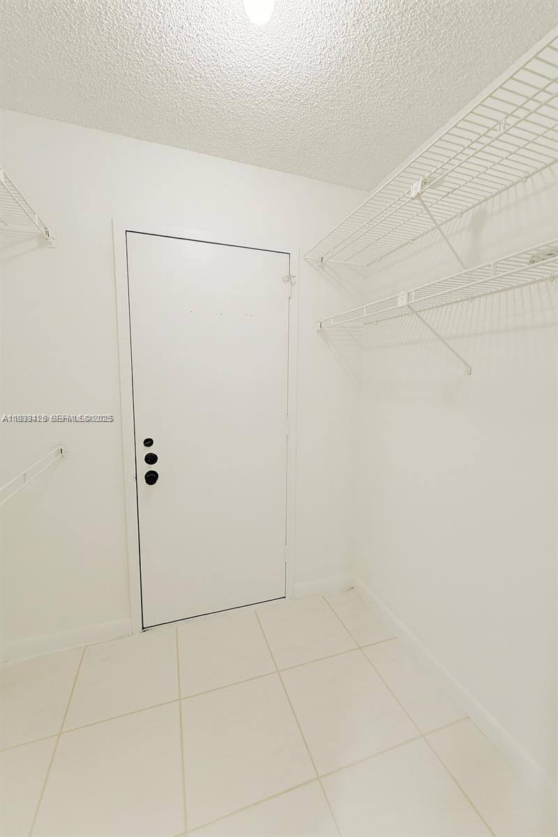 Apartment for rent at 6921 Environ Blvd #69216R, Fort Lauderdale, FL 33319