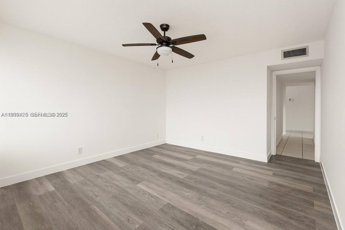 Apartment for rent at 6921 Environ Blvd #69216R, Fort Lauderdale, FL 33319
