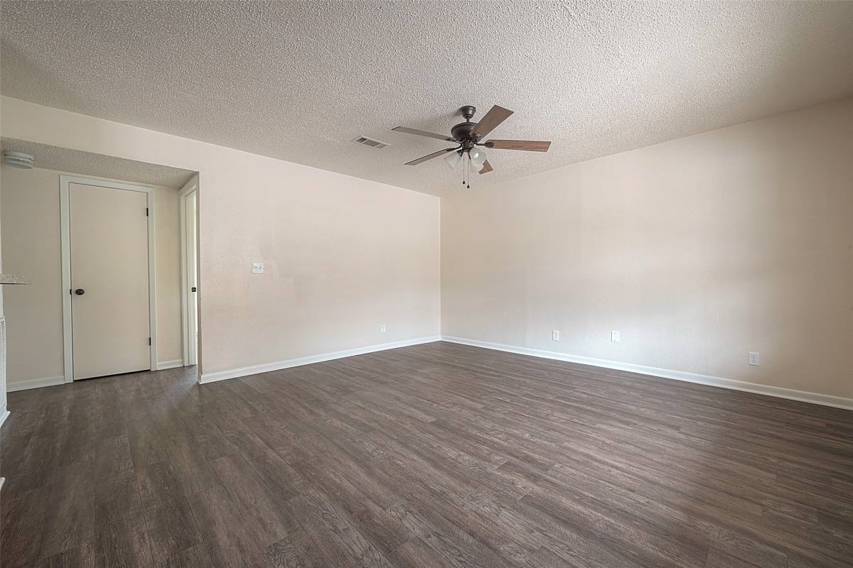 Apartment for rent at 8430 Round Rock Dr #8, Houston, TX 77049