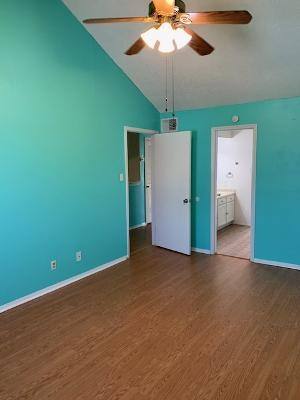 Apartment for rent at 35 San Jacinto Dr #35, Galveston, TX 77550