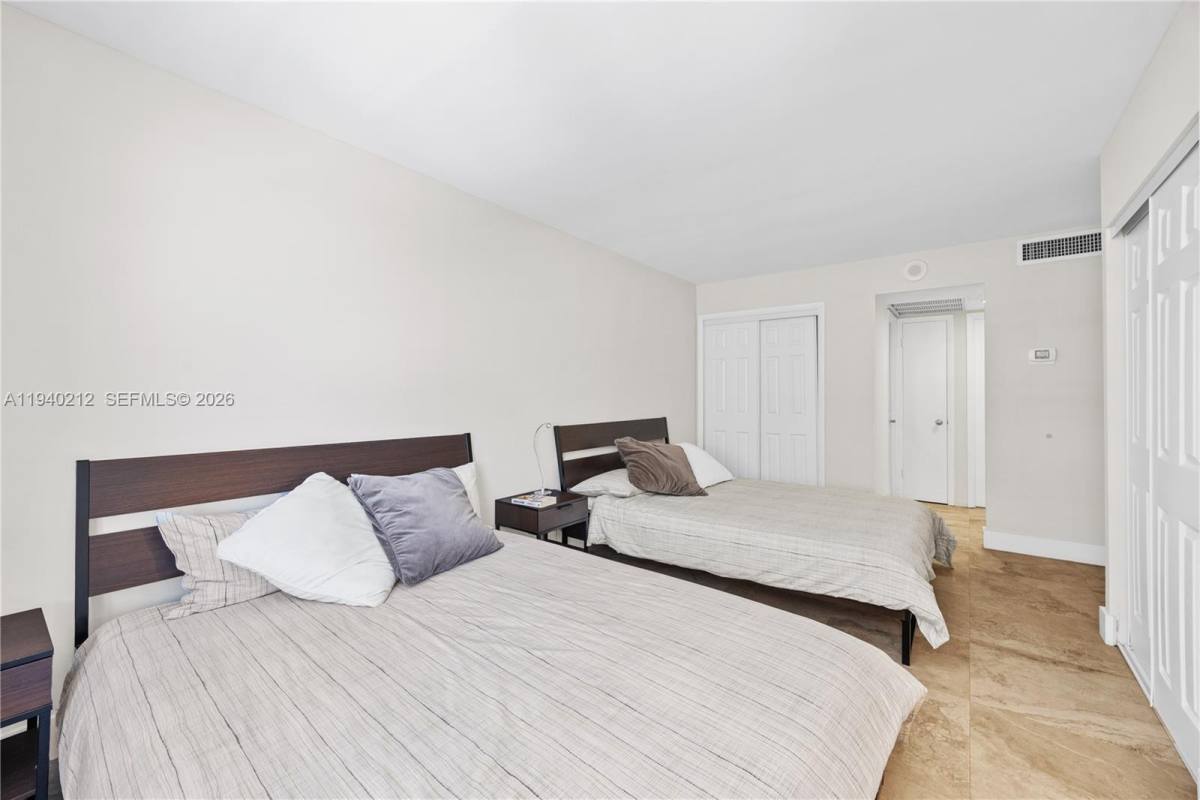 Apartment for rent at 5555 Collins Ave #55554B, Miami Beach, FL 33140