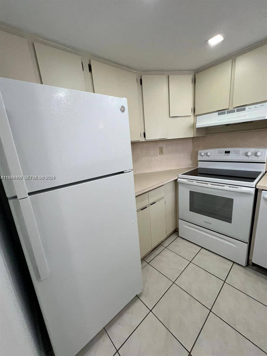 Apartment for rent at 7035 NW 186th St #7035D303, Hialeah, FL 33015