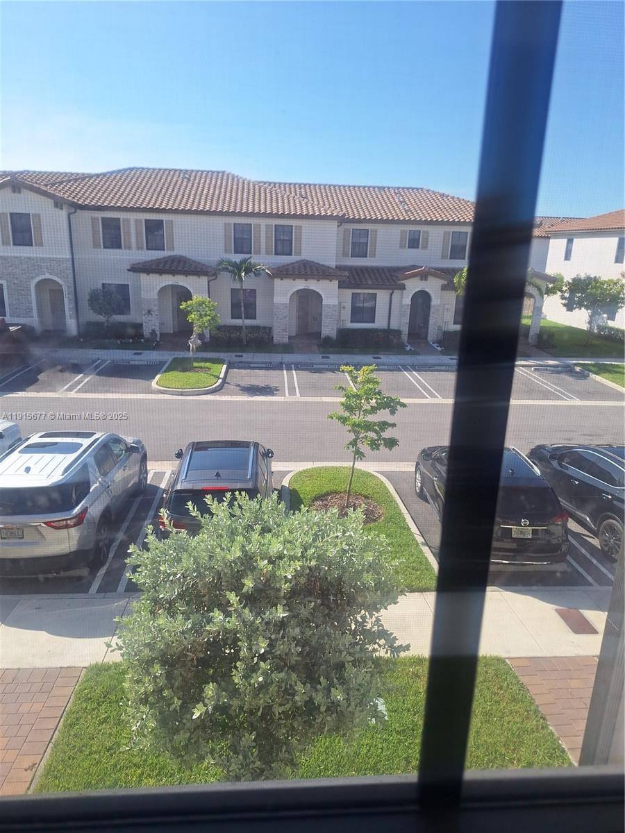 Townhouse for rent at 11741 SW 245 Terrace, Homestead, FL 33032
