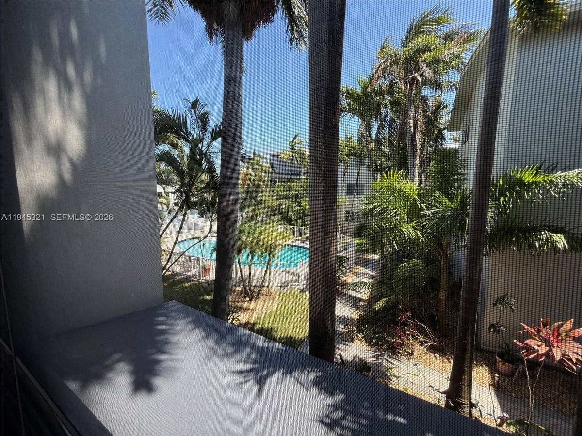 Apartment for rent at 1535 SE 15th St #202, Fort Lauderdale, FL 33316
