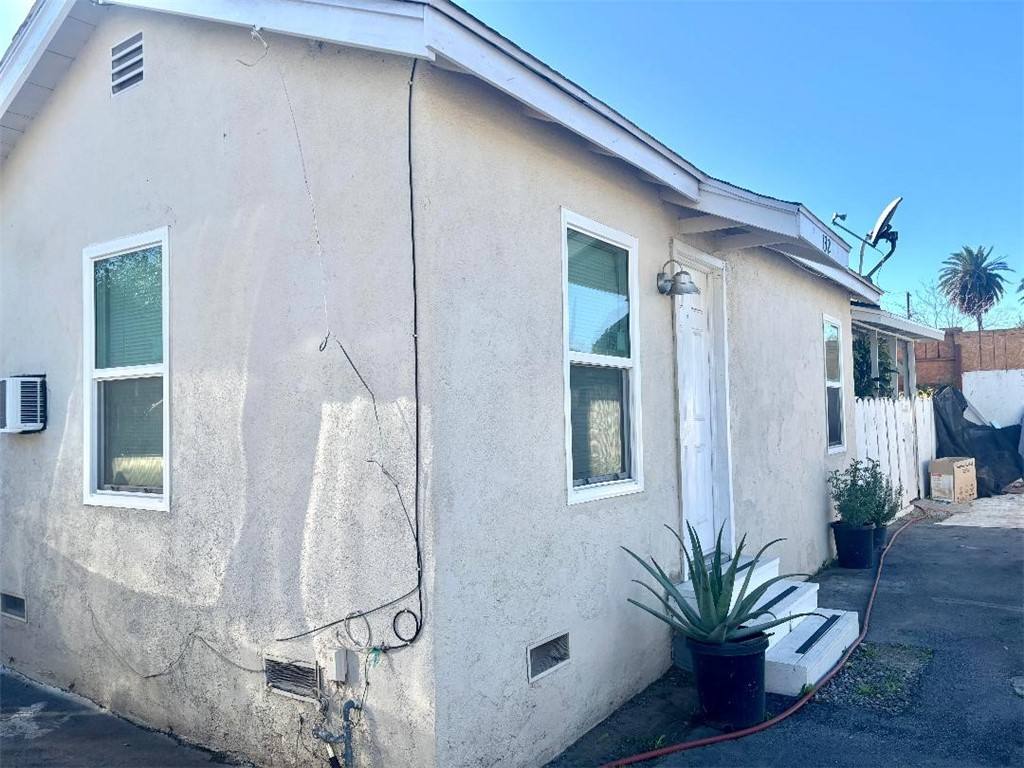 Apartment for rent at 122 S Giovanola Ave #122, San Bernardino, CA 92410