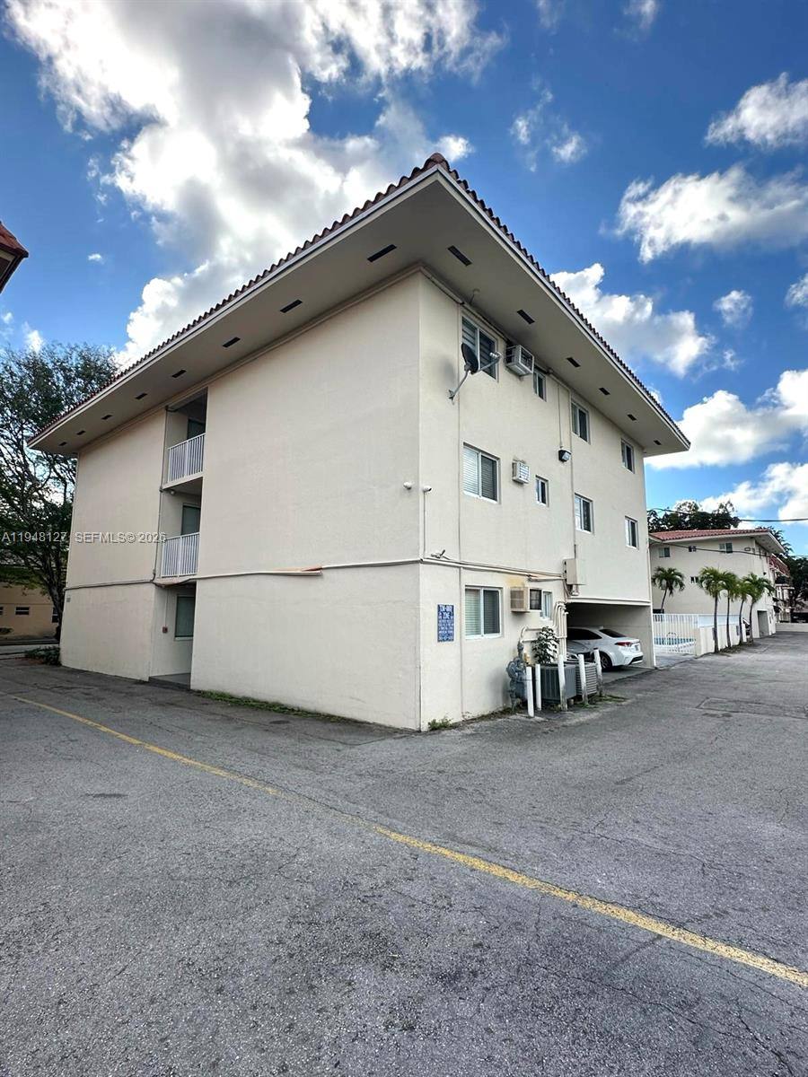Condo for rent at 1014 Salzedo St #311, Miami, FL 33134